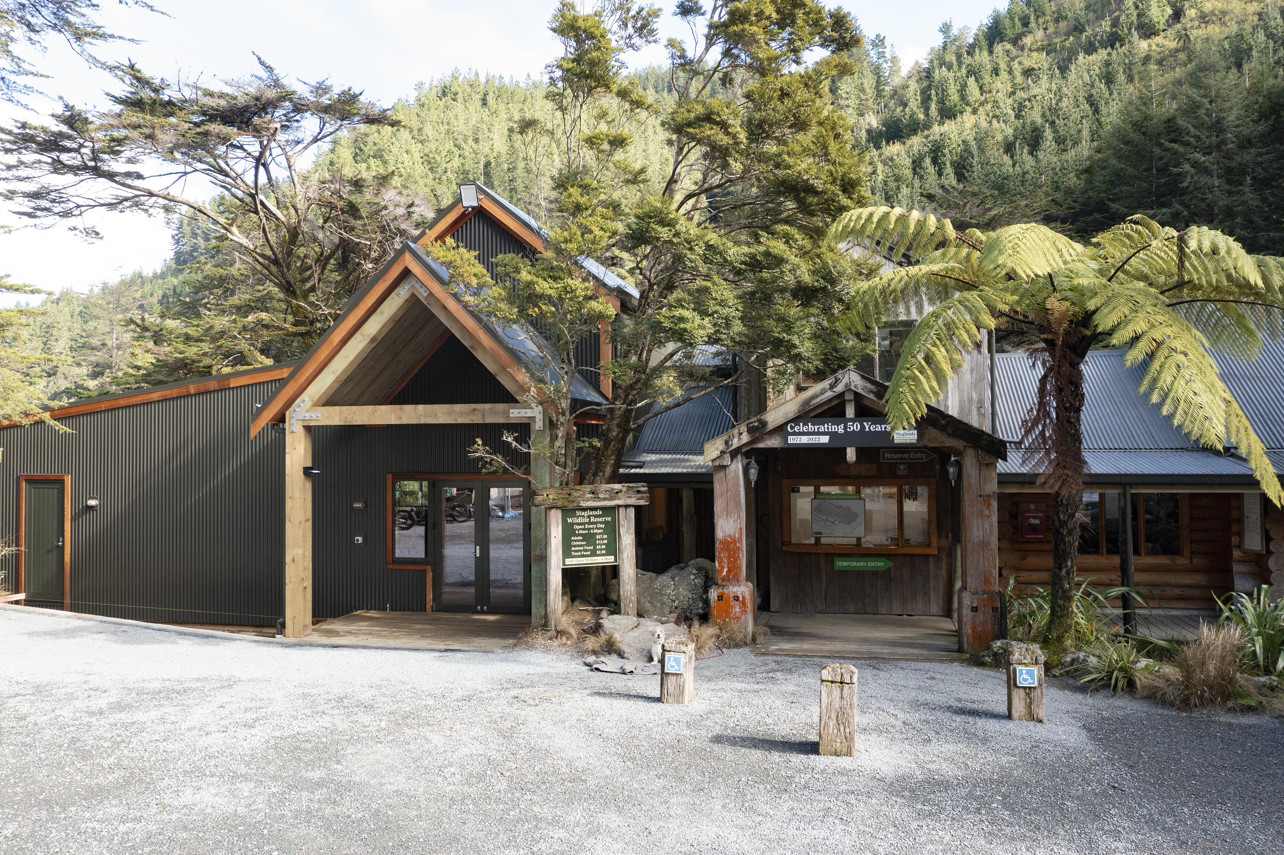 Staglands Wildlife Reserve and Cafe - Extension to Guest Facilities, Akatarawa